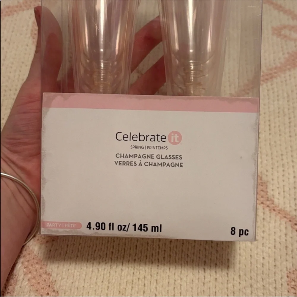 32 Pink Plastic Cups